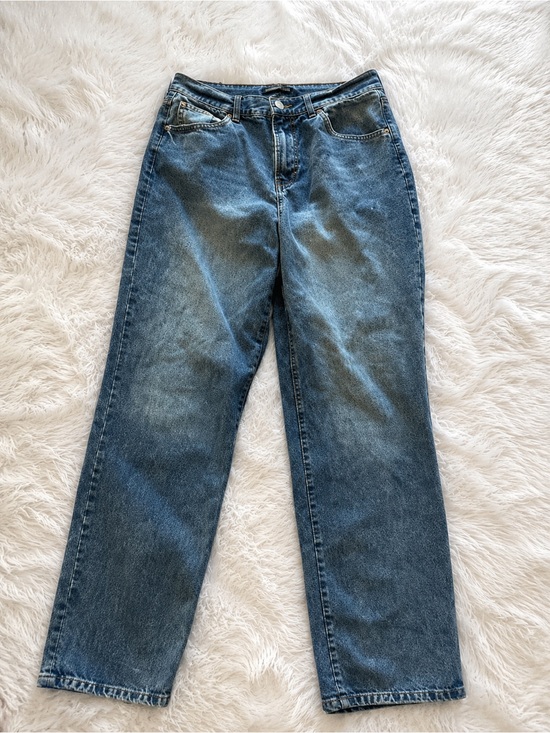 Denim - Classic Women's Blue Straight-Leg Jeans